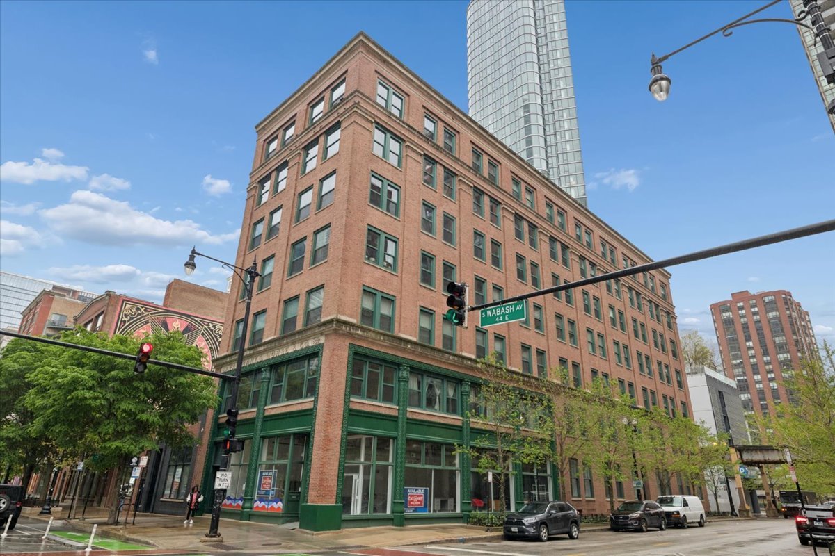 900 South Wabash Avenue Chicago IL 60605