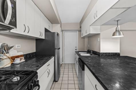 4527 South Drexel Boulevard Chicago IL 60653