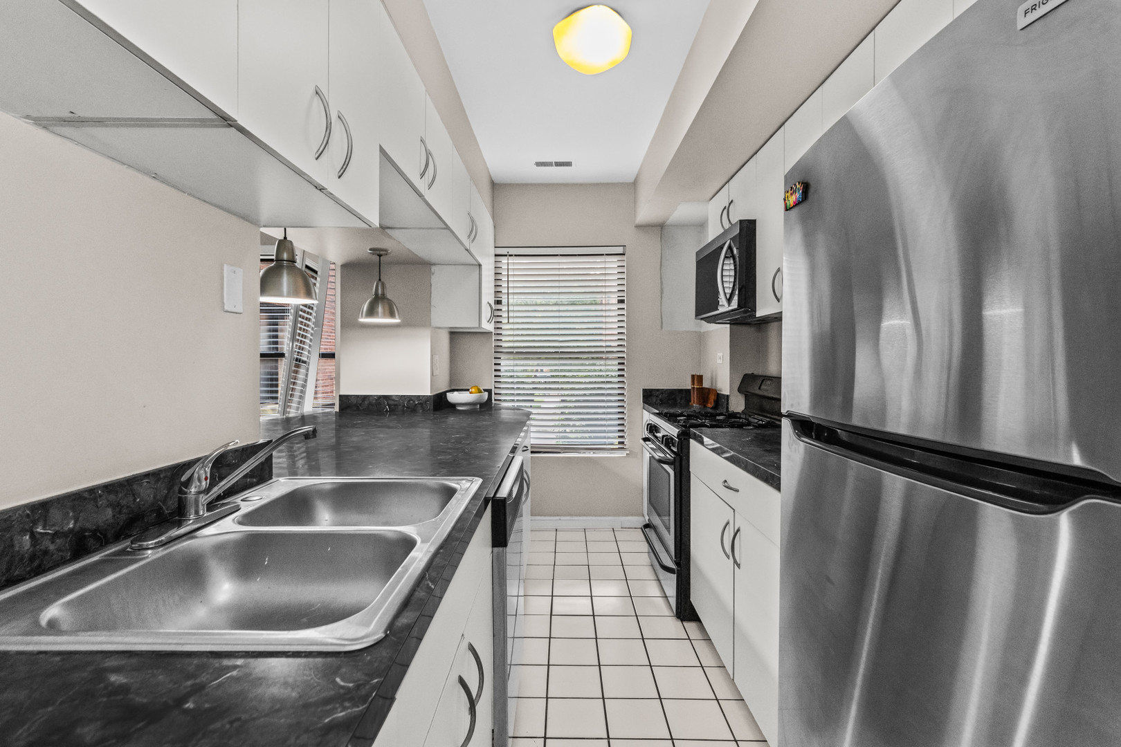 4527 South Drexel Boulevard Chicago IL 60653