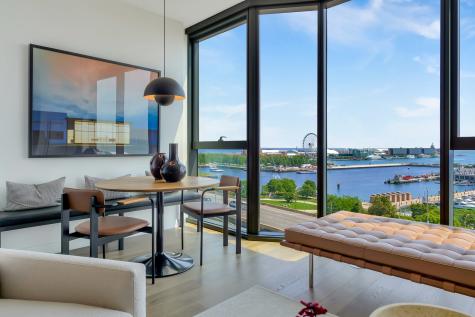 211 North Harbor Drive Chicago IL 60601