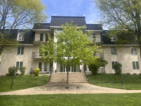 2608 186TH Street Lansing IL 60438