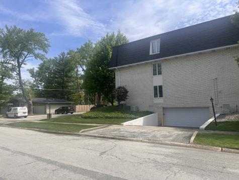 2608 186TH Street Lansing IL 60438