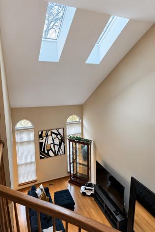 922 Little Falls Court Elk Grove Village IL 60007