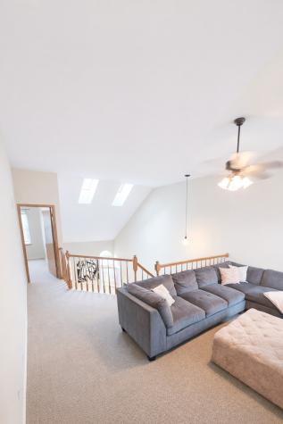 922 Little Falls Court Elk Grove Village IL 60007