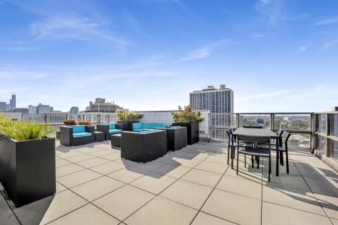 1555 North Dearborn Parkway Chicago IL 60610