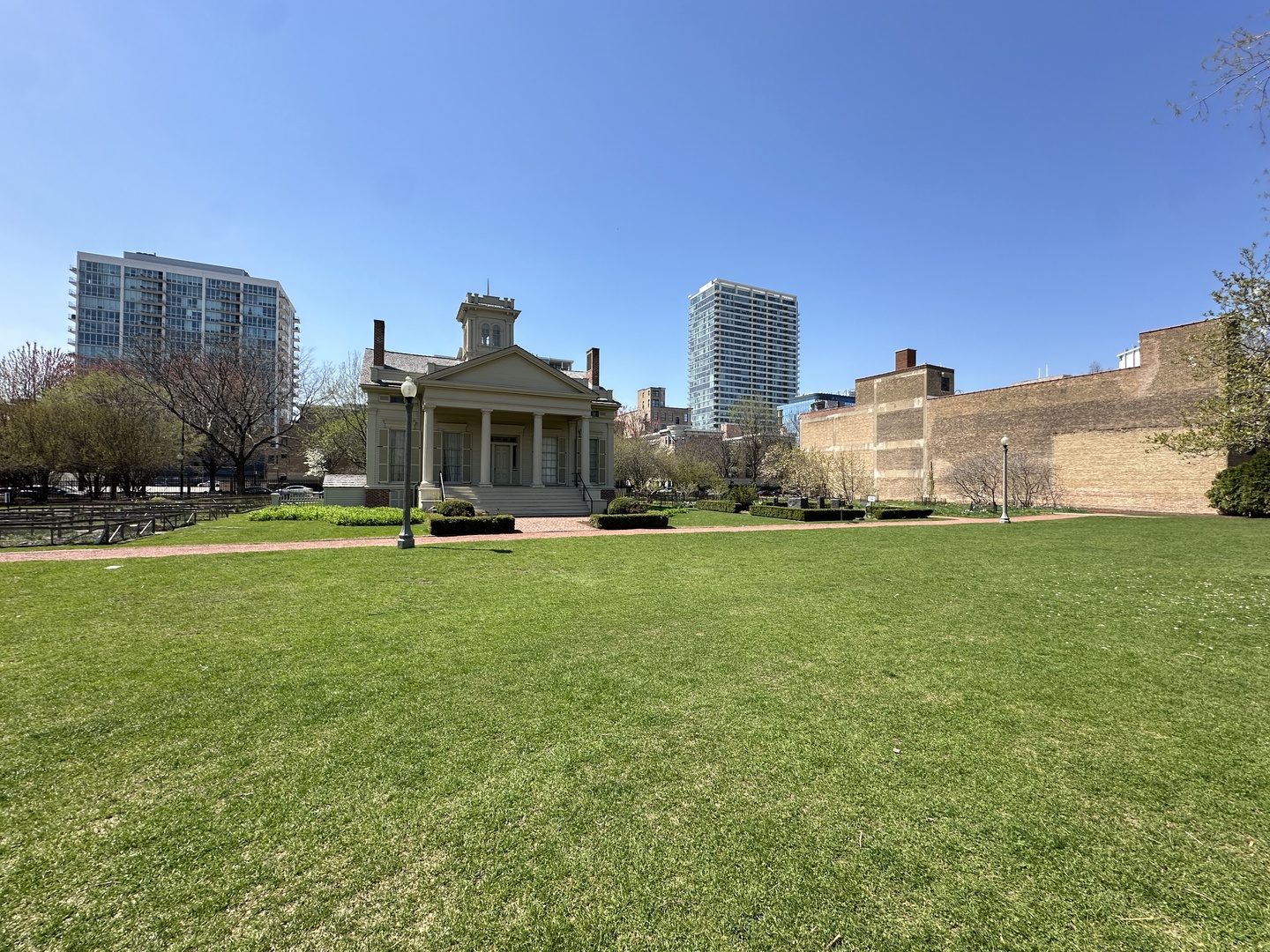 1901 South Calumet Avenue Chicago IL 60616