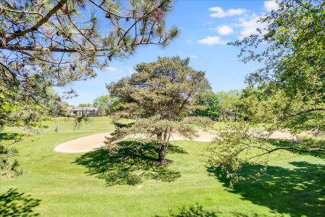 669 Golf Lane Lake Barrington IL 60010