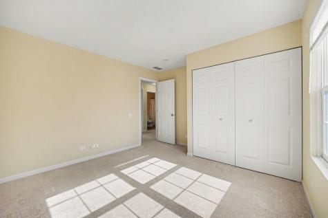 2906 Stonewater Drive Naperville IL 60564