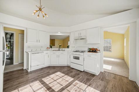 2906 Stonewater Drive Naperville IL 60564