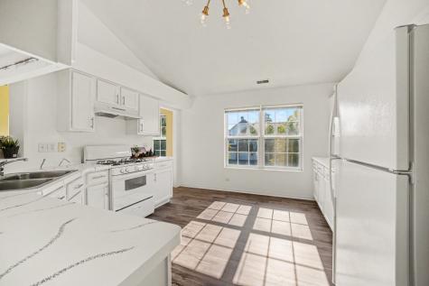 2906 Stonewater Drive Naperville IL 60564