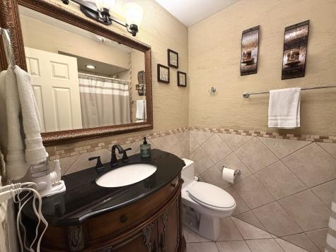 9375 Landings Lane Des Plaines IL 60016