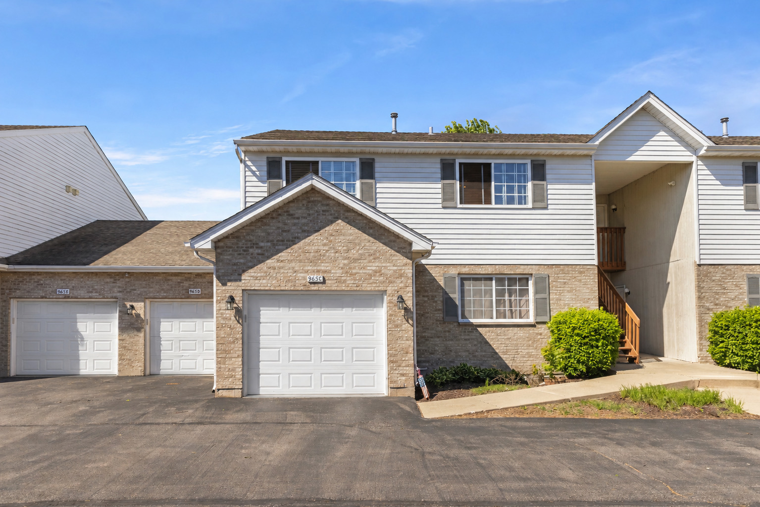 965 Constance Lane Sycamore IL 60178