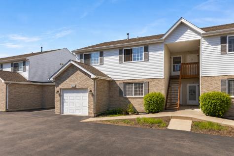 965 Constance Lane Sycamore IL 60178