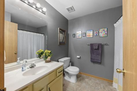 965 Constance Lane Sycamore IL 60178