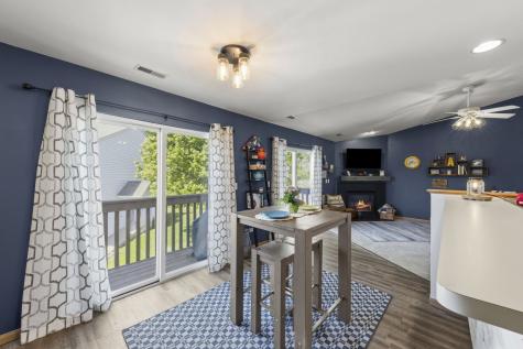 965 Constance Lane Sycamore IL 60178