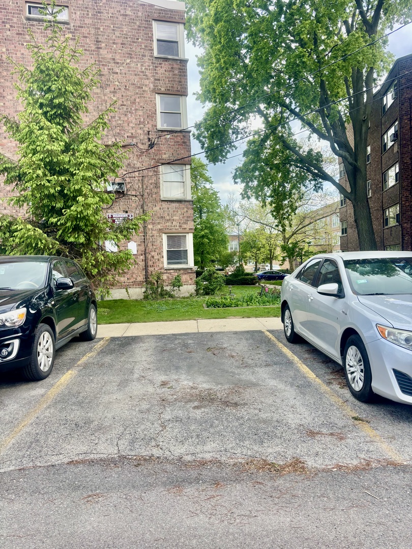2134 West Rosemont Avenue Chicago IL 60659