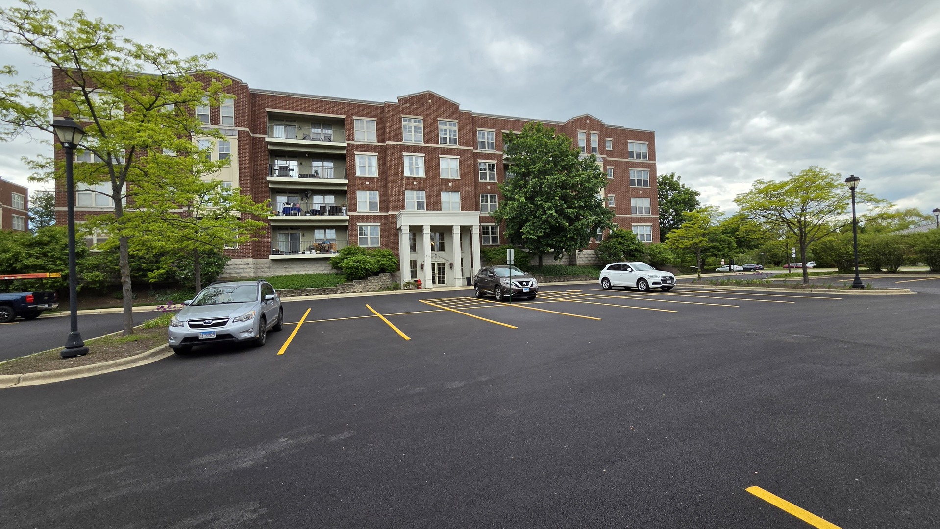 715 Astor Lane Wheeling IL 60090