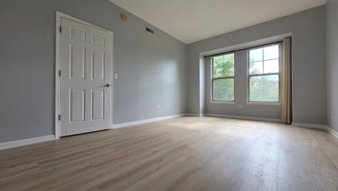 715 Astor Lane Wheeling IL 60090