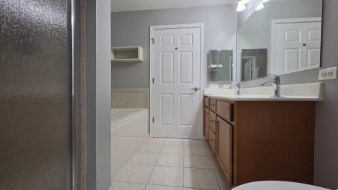 715 Astor Lane Wheeling IL 60090