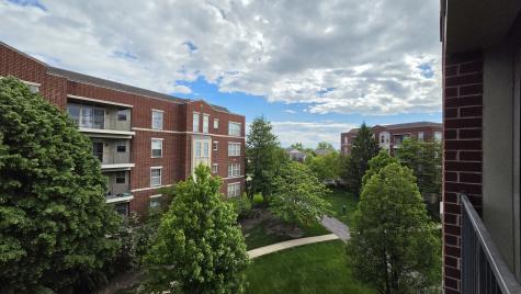 715 Astor Lane Wheeling IL 60090