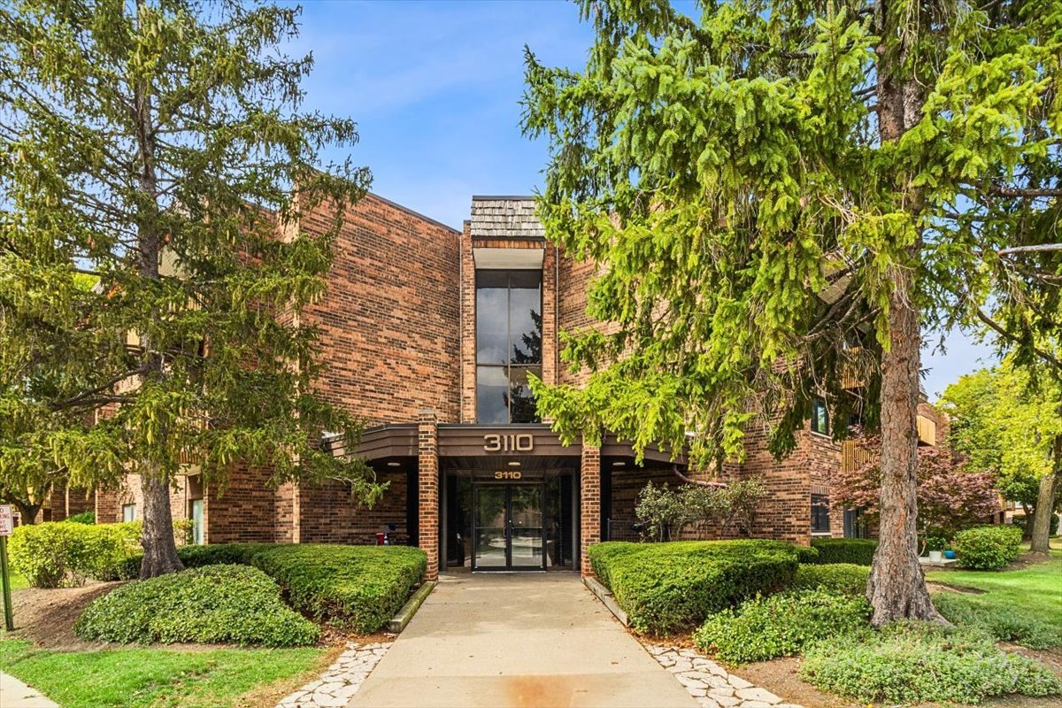 3110 Pheasant Creek Drive Northbrook IL 60062