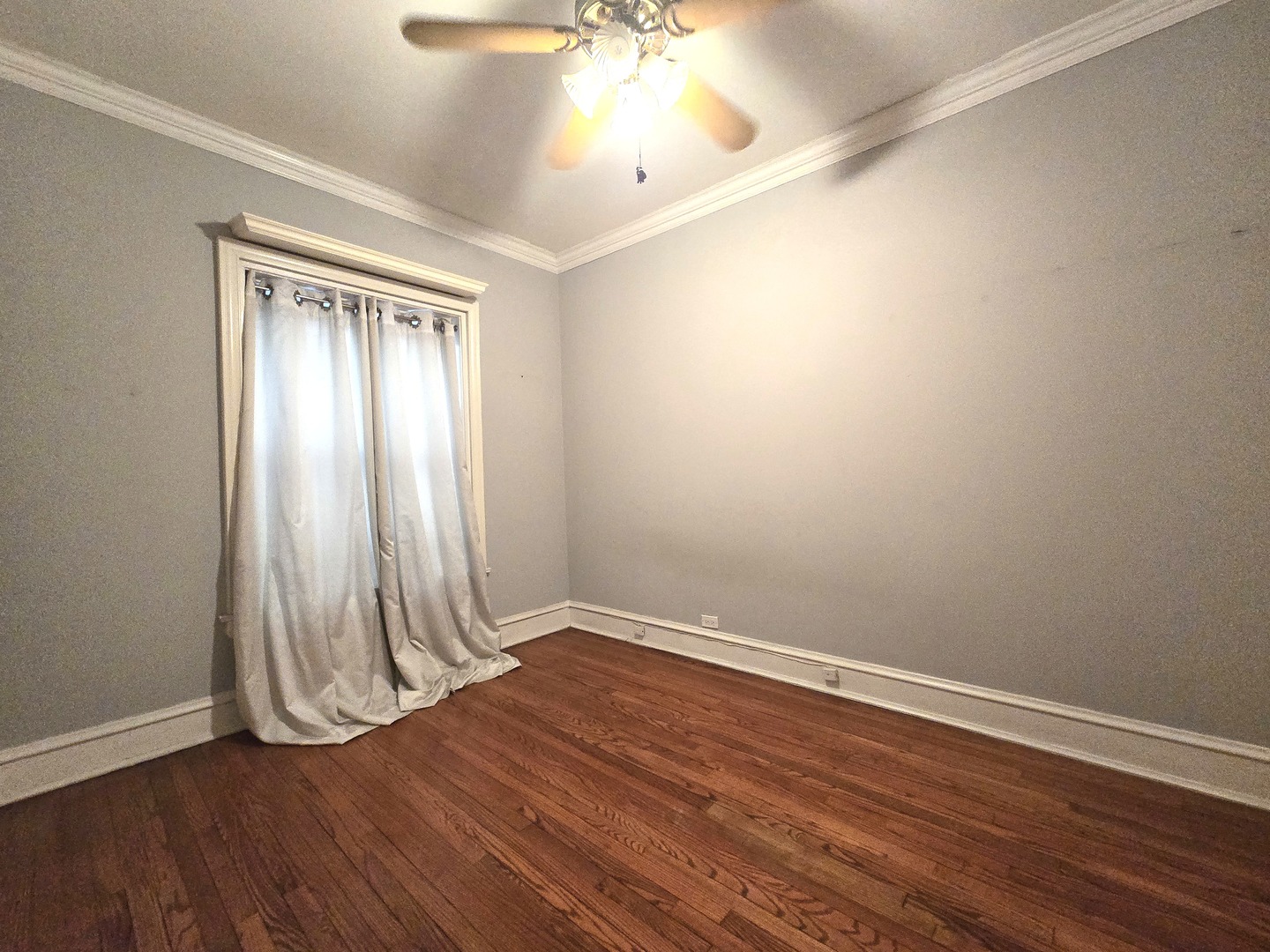 548 West Brompton Avenue Chicago IL 60657