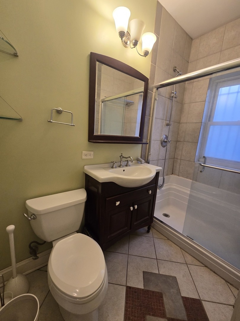 548 West Brompton Avenue Chicago IL 60657