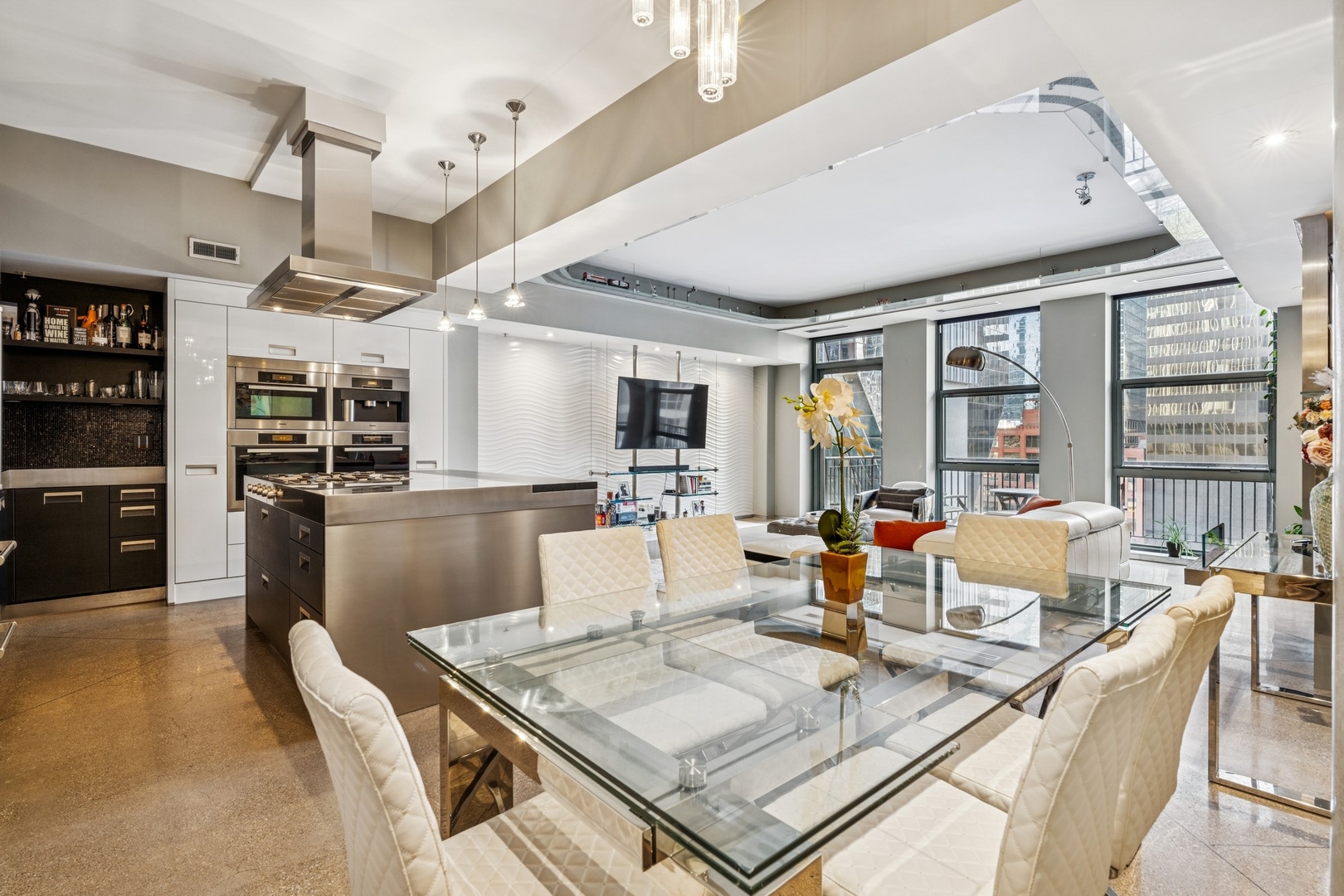 165 North Canal Street Chicago IL 60606