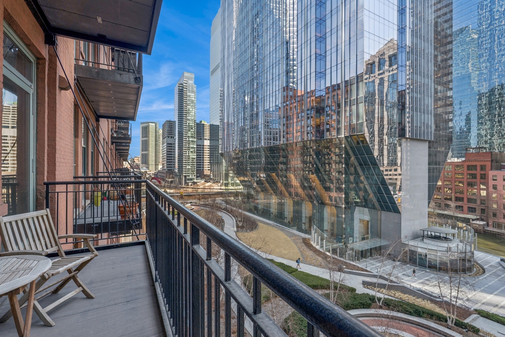 165 North Canal Street Chicago IL 60606