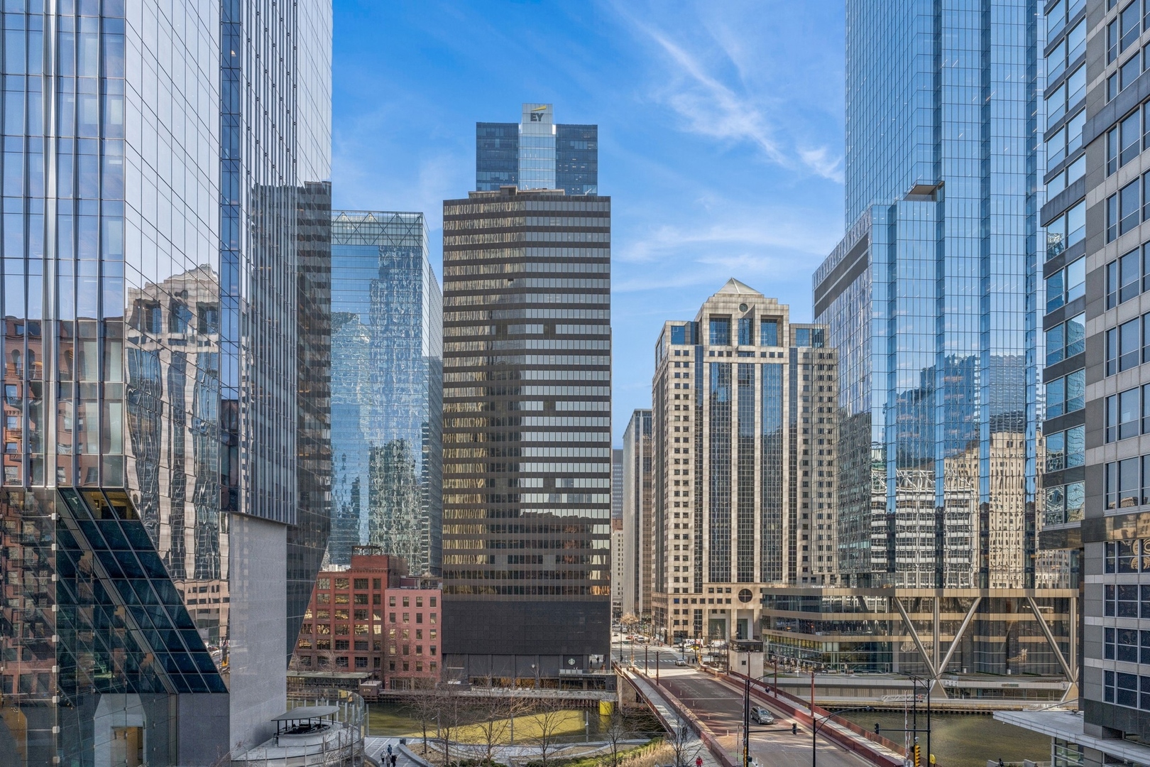 165 North Canal Street Chicago IL 60606