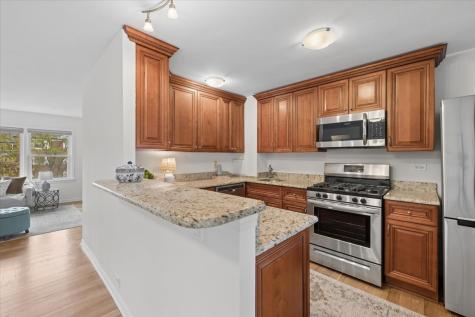 2221 Central Street Evanston IL 60201