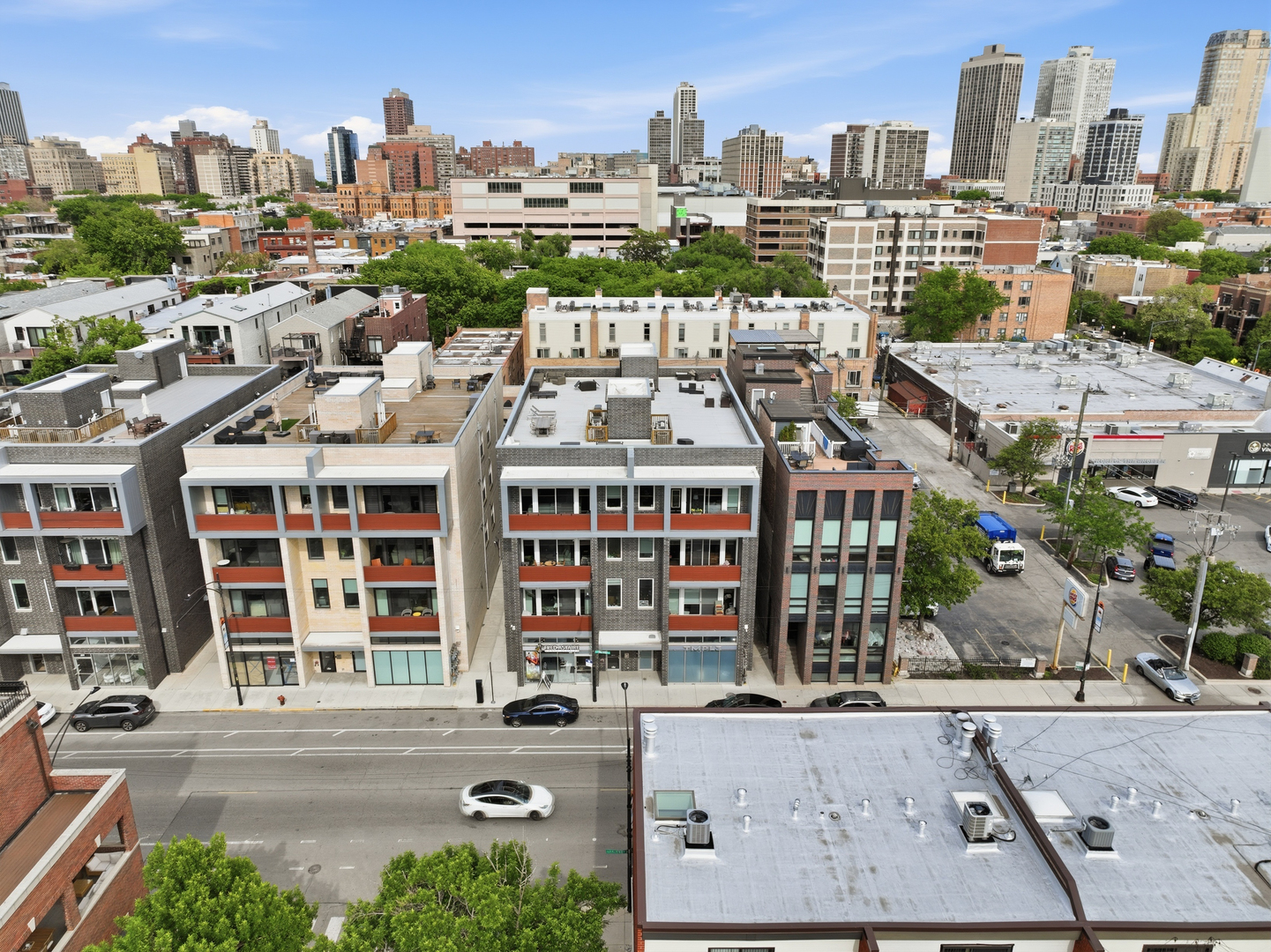 2825 North Halsted Street Chicago IL 60657