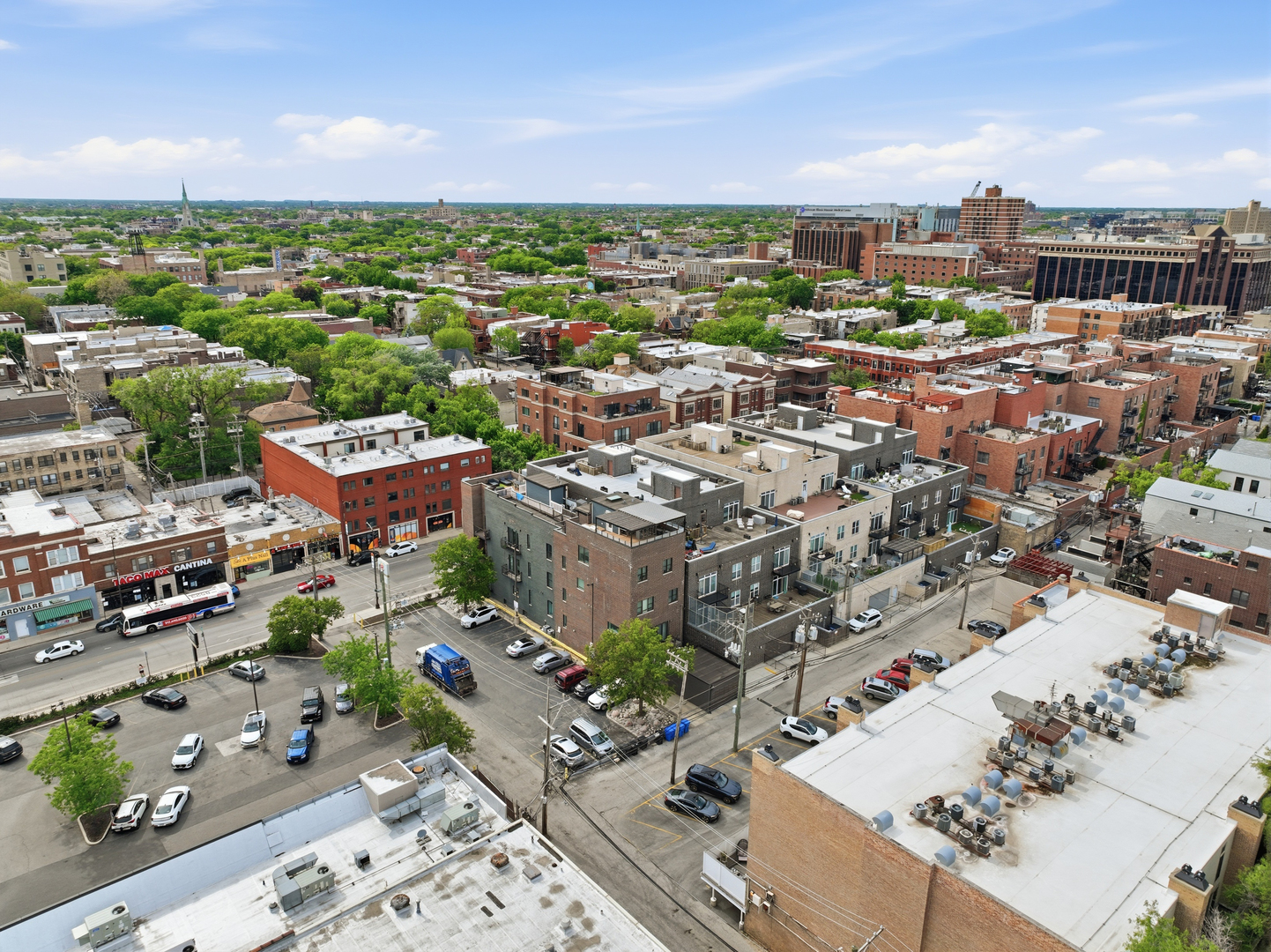2825 North Halsted Street Chicago IL 60657