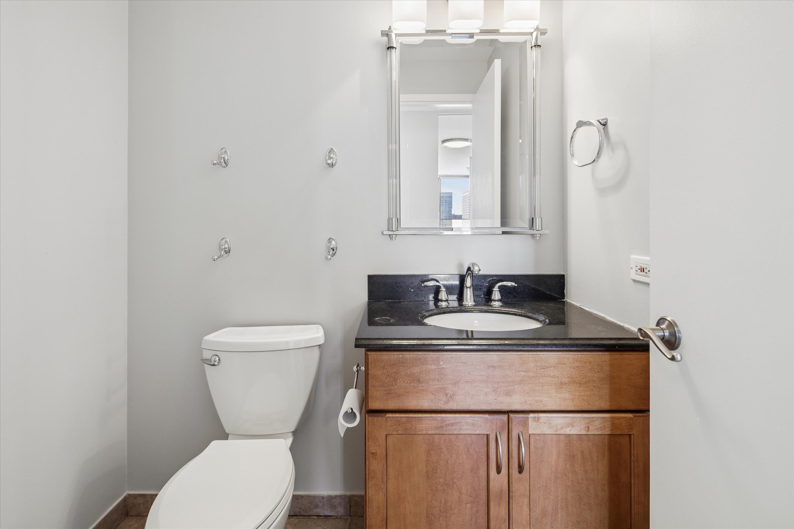901 South Plymouth Court Chicago IL 60605