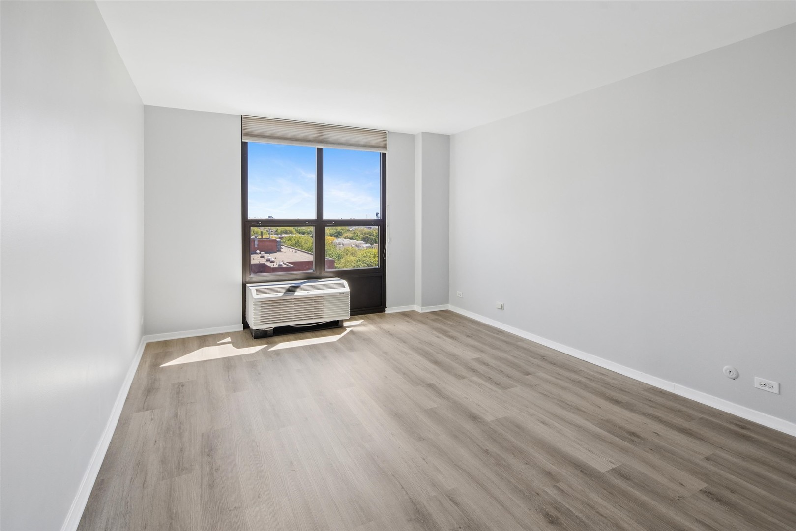 901 South Plymouth Court Chicago IL 60605