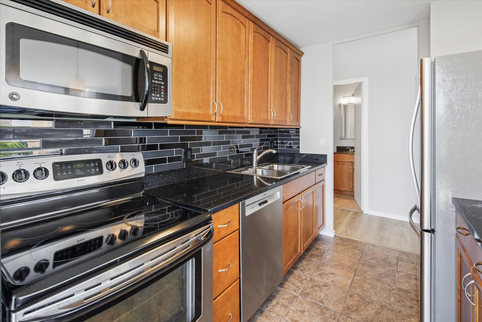 901 South Plymouth Court Chicago IL 60605