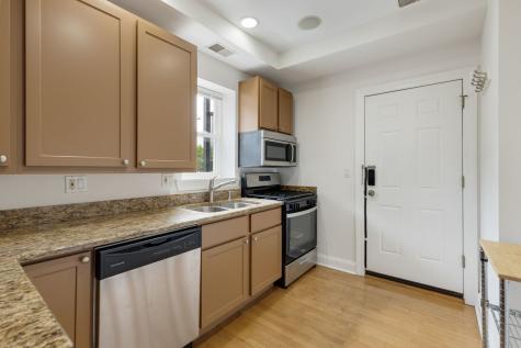 2935 West Rosemont Avenue Chicago IL 60659