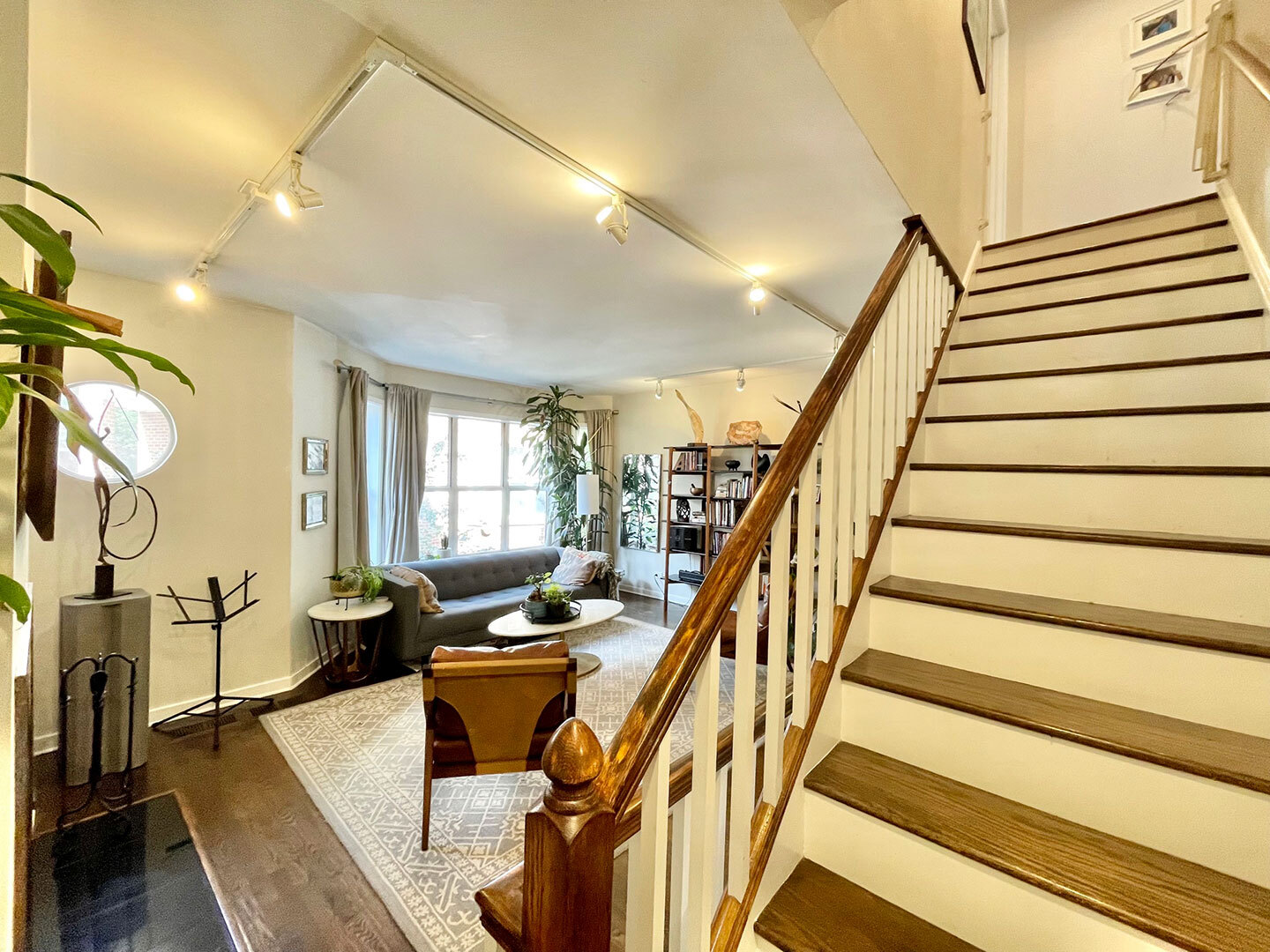 2717 North Lehmann Court Chicago IL 60614
