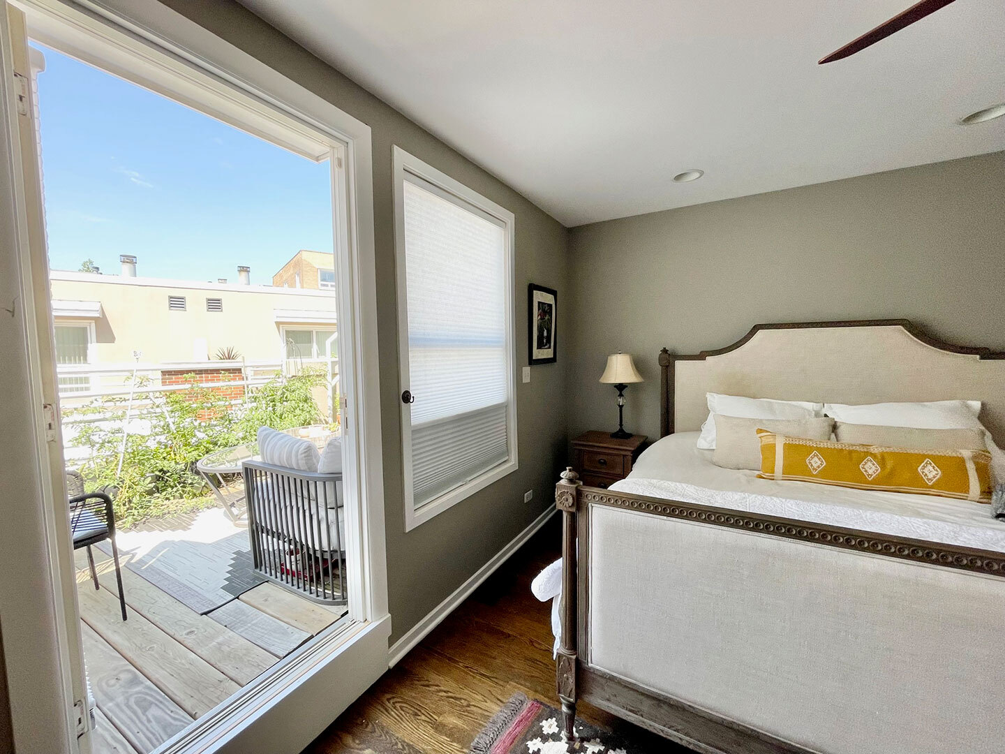 2717 North Lehmann Court Chicago IL 60614