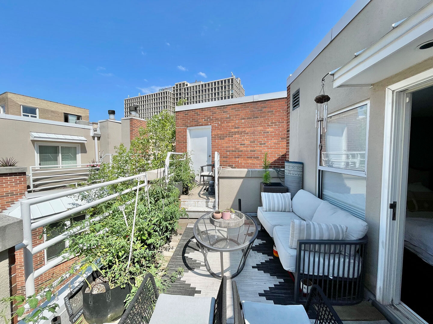 2717 North Lehmann Court Chicago IL 60614