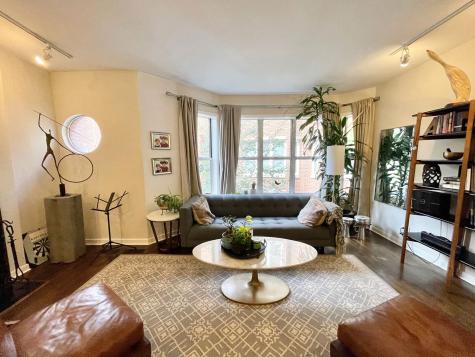 2717 North Lehmann Court Chicago IL 60614