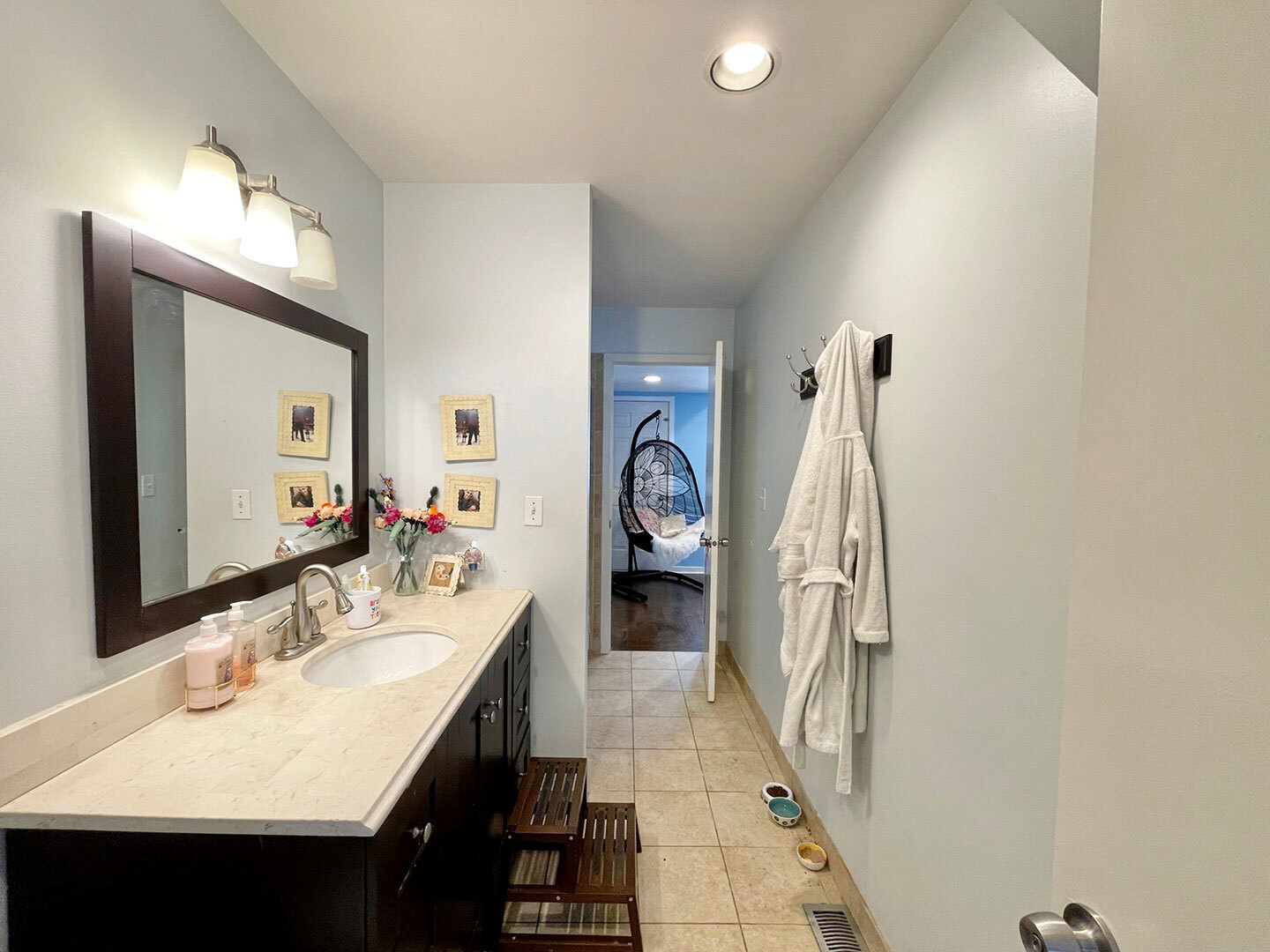 2717 North Lehmann Court Chicago IL 60614