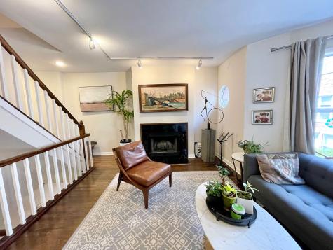 2717 North Lehmann Court Chicago IL 60614
