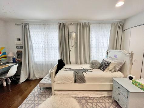 2717 North Lehmann Court Chicago IL 60614