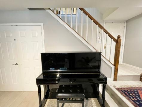 2717 North Lehmann Court Chicago IL 60614