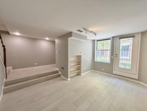 2717 North Lehmann Court Chicago IL 60614