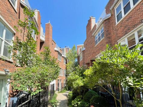 2717 North Lehmann Court Chicago IL 60614