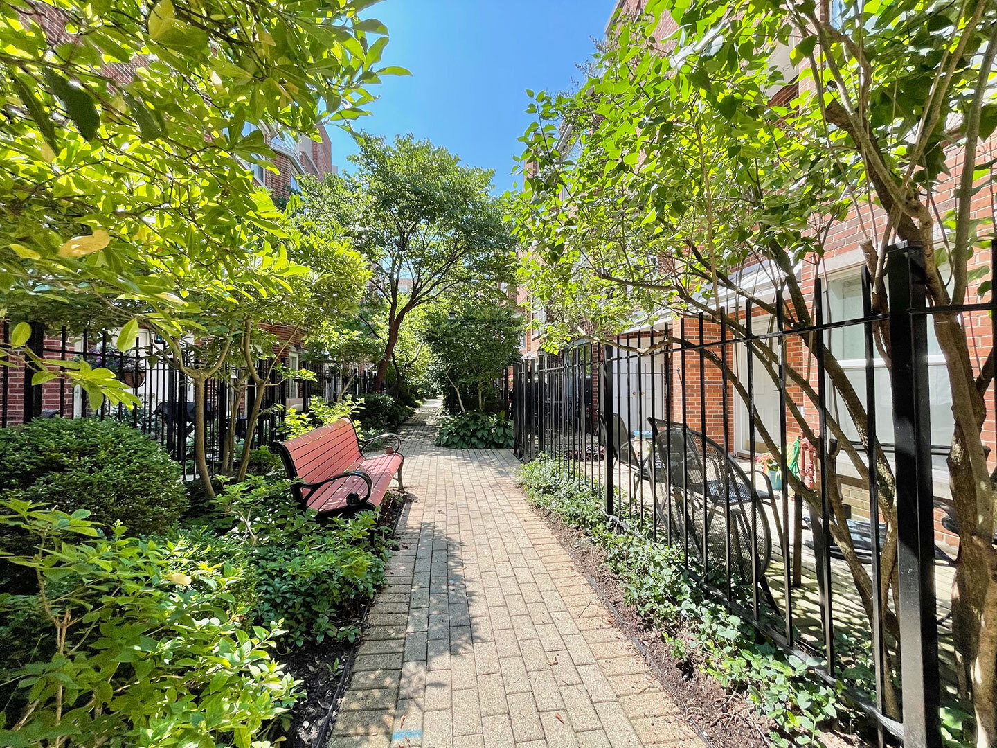 2717 North Lehmann Court Chicago IL 60614