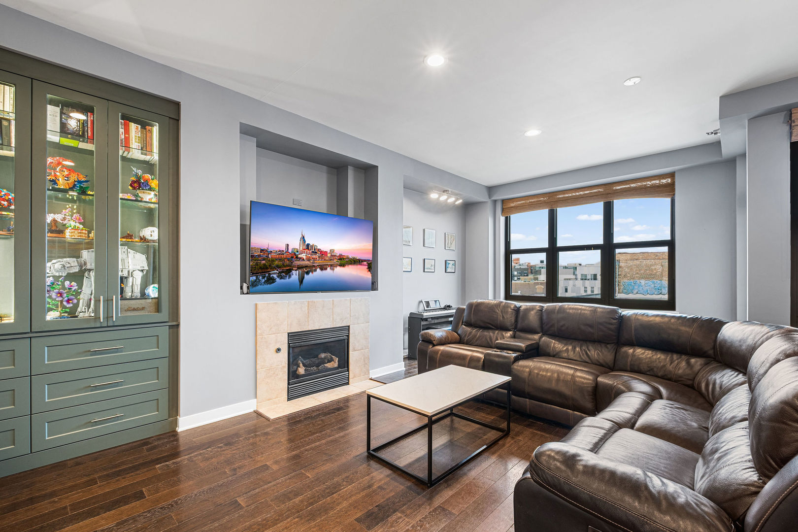 3140 North Sheffield Avenue Chicago IL 60657