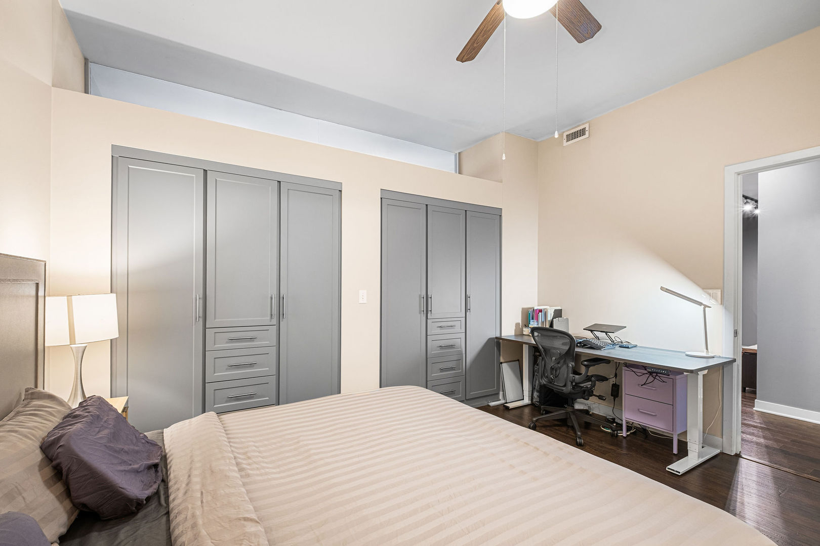 3140 North Sheffield Avenue Chicago IL 60657